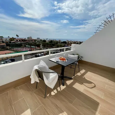Malibu Park 3079 - Ocean View Apartment